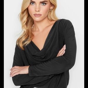 5/$15❤️JULIE MANGO Deep Draped Top Black Size Large
